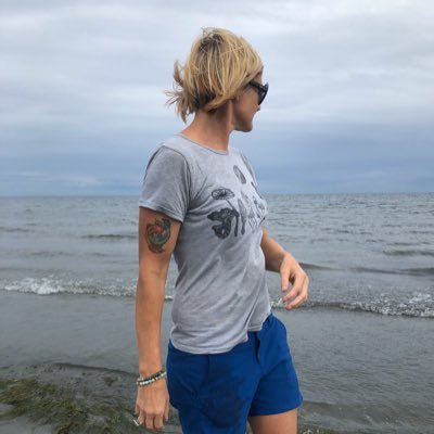 Former prairie girl, now an 🏝girl. Advocating to protect the forest and meadows at Cable Bay #savecablebay RDN/Nanaimo🌿🌲🦉