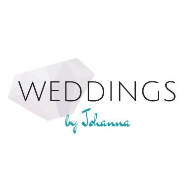 Bilingual #WeddingOfficiant 🤵👰 Personalized Ceremonies in South Florida. Modern-Contemporary Style ✍🏻#notary #miamiweddings #weddingceremony