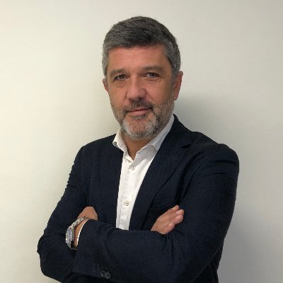 Periodista. Autor de ‘Valencia de 1909 a 2019' y 'Covid: la historia de nuestros héroes' (2021). Comunicación externa Ateneo Valencia Instagram: aspassergio