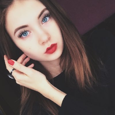 yyuuush's profile picture. freedom, power and love.