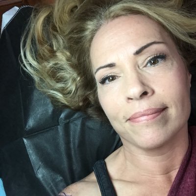 DeeanHollis's profile picture. 