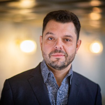 Husband of @AlisaRuban
Essayiste - auteur de #Postpopulisme @EdLObservatoire.
Author 🇺🇸🇬🇧 of War in Europe? @Rout_PoliticsIR.
Personal tweets