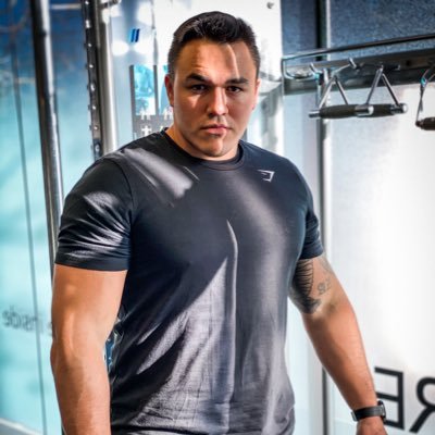 Fitness enthusiast | Amateur powerlifter | World traveler
