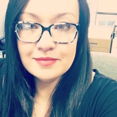 FlipChick79's profile picture. Mother, daughter, sister & auntie...cupcake goddess, stress painter, occasional writer and expert life-juggler.