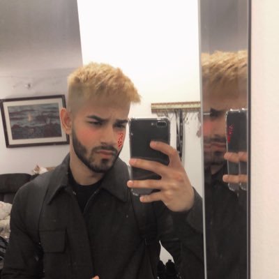 umerwasid's profile picture. Ultimate 4 Lyfe