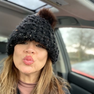 alyse_hancock's profile picture. a designer, brand architect, social media, creative person who has your back ...