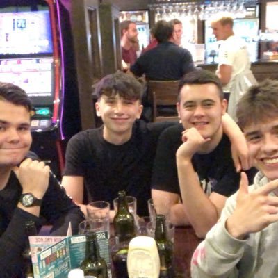 w1xrmy's profile picture. 