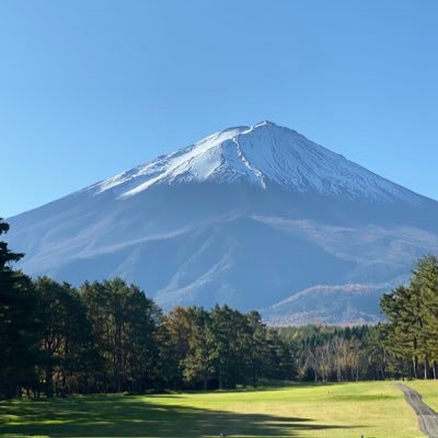 83年/山梨県出身/新日本プロレス好き/鷹木信悟推し/ スキー・スノーボードちょっとデキル！/筋トレしてるが中々痩せない…/ゴルフ/写真撮ること