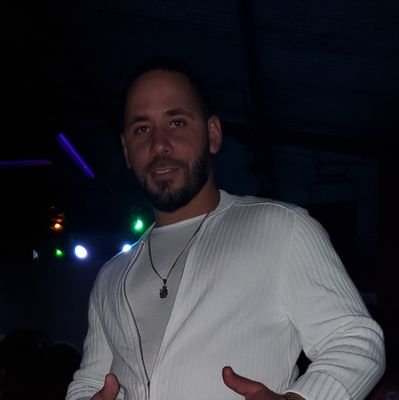 YosvanyL's profile picture. 