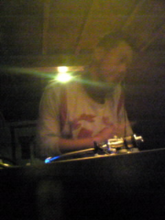 おがさわらないで