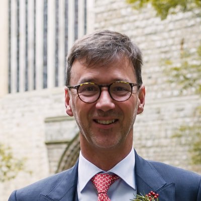 Consultant Gynaecologist and former RCOG Vice President UK. Views are my own