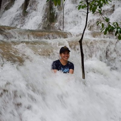 Ynelle_03's profile picture. 