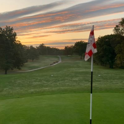 Golf Course Superintendent, Rutgers Graduate, Saxon Woods Golf Course. All about those Yankees! Huge Penguins fan!