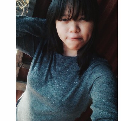 ChonthichaAd's profile picture. 