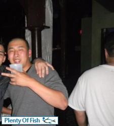 ducksizzle85's profile picture. duck by day hoe by night