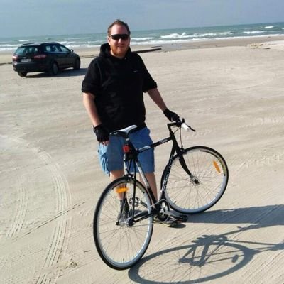 Kiteaholics's profile picture. #mdRzA #CriticalMass #Verkehrswende #cargobike