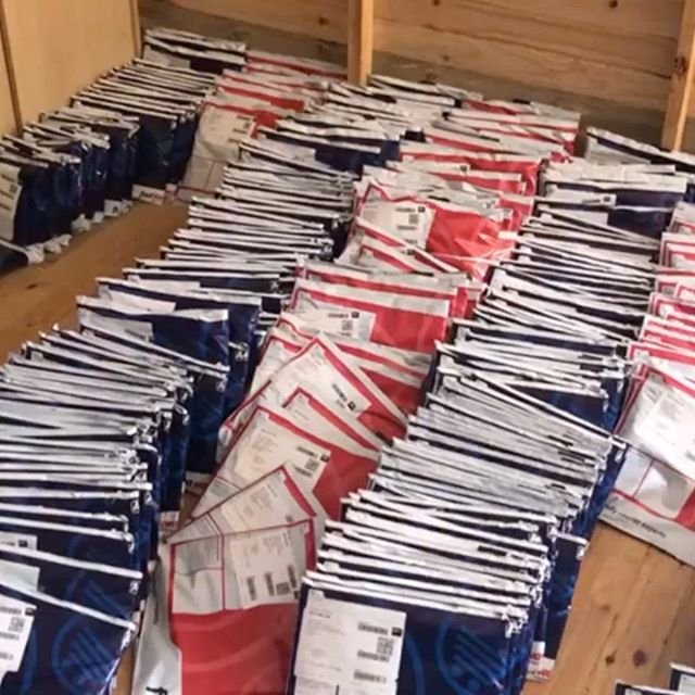 KidsbookclubZ's profile picture. Watch your tribe achieve through reading.We make it effortless by delivering age-appropriate books,activity packs & more to your door from R170PM💙🇿🇦