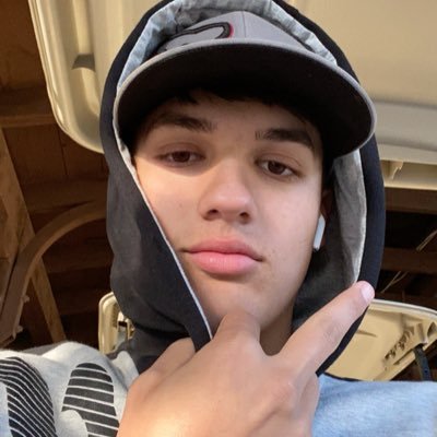 HunTer_1102's profile picture. 