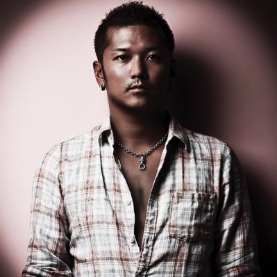 -Photographer- ナイトワークで輝くお姫様たちを撮影させていただいた写真をリツィートさせていただく垢📷   ※メインのファッション関係の撮影やプライベートはこちら… https://t.co/RA3lBWSnCP