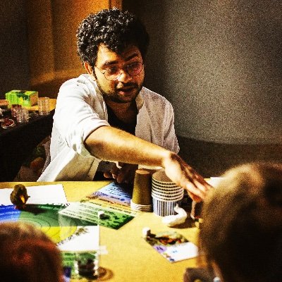 PhD in Biology. Curiosity driven, always interested in learning more. Loves fantasy fiction,molecular biology, gene editing, plants, and science communication!