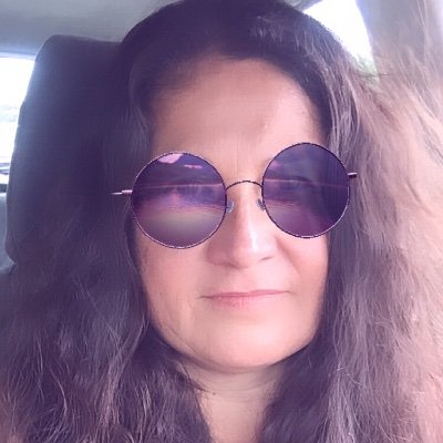 vivi_manterola's profile picture. 