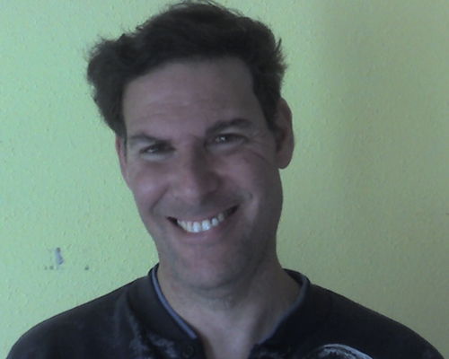 I am a income protection specialist. I was born in queens, NY. Customer service comes first at Toby Bloom Insurance.