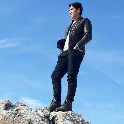 YunusEmreTre5's profile picture. çok kişisel