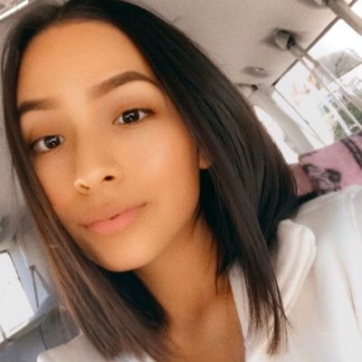 - God. 22. Mommy to Stella Solís 💞