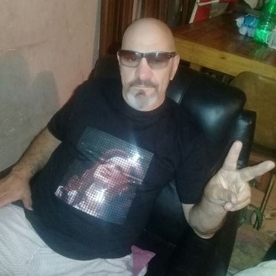 OmarAzziani's profile picture. newells peronista y taxista