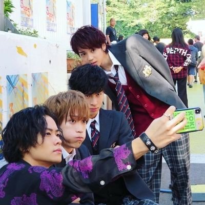 Jk2
LDHファン
ランペは壱北  .e-girlsはわっしー
三代目は臣
EXPG通ってます


もうバカで頭は狂ってますが仲良くしてけろろ

実は相撲ファンでもあります笑

好きな動物はホワイトタイガー