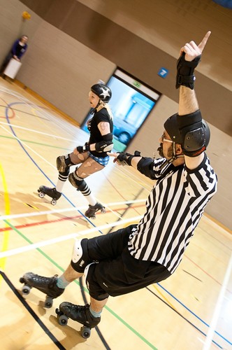 A music-loving biologist based in Dundee who thinks science is awesome. Referee for Dundee Roller Girls and avowed Skeptic - Hopefully pubbing it soon.