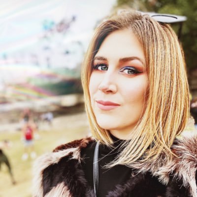 Feminist 💃🏼| Cat Mom 😻| Aries 🔥| Marketing & Partnerships @FreeitData 👩🏼‍💼| Native Austinite ✌🏻| Wife @codydwimbish 💕
