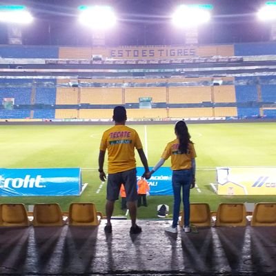 soy 💯 % regio 🤠 🥩 🍻 🍺 y amo mucho a mi México 🇲🇽 que no lo cambio x nada y por gusto por los y vochos 🚗🚗
y tigre de ❤ 🐯 ⭐⭐⭐⭐⭐⭐⭐