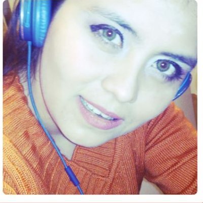 M gusta cantar y componer, dibujar, pensar, amo el arte es parte de mi, soy nostalgica,m gusta aprender cosas nvas, creo en los espiritus, fantasmas