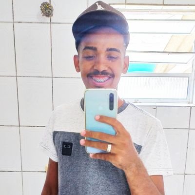 Xô devolver o orgulho do gueto, e dar outro sentido pra frase tinha que ser preto…