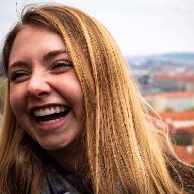 fintasticc's profile picture. 