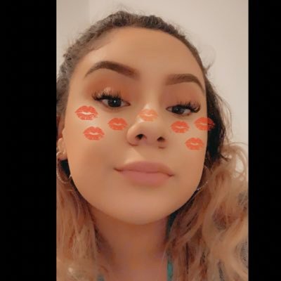 __monicaca's profile picture. 