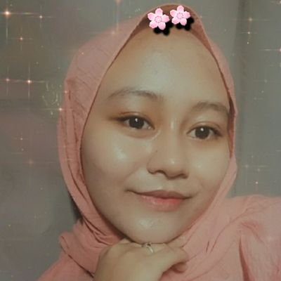 a young girl 🙆♀️
kelantan 🇲🇾
' Allah is the best planner ' 💖
ig - nrlnabilaaa__