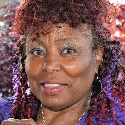 STARR:#Speaker #Teacher #Author with Remarkable Results as #CjsfRadioShowHost #PoweredByAgePodcaster #RDN #DramaticPoet #RetreatLeader #CreativeHealthConsultant