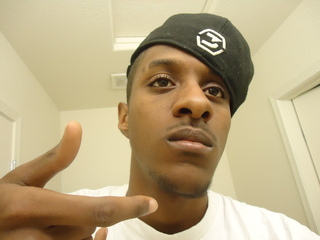 Im Cherokee, Black, White, Puerto Rican + More.
#TeamFollowBack
#TeamPrettyBoys

Dont follow me if you got drama..Don't embarass yourself.