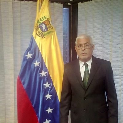 Revolucionario, Socialista, Bolivariano y Chavista. Coord. del Sistema de  Formación Simón Rodríguez, PSUV-LARA