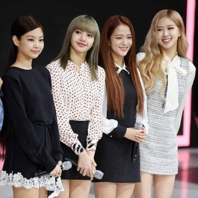 lora53341245's profile picture. 😉😘😍,what makes me special,spend time wth my family😚