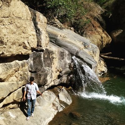 Bedoens's profile picture. .͡▹aku tersenyum, bukan .͡▹​ berarti •˘Ħ!dup ªќΰ. telah sempurna