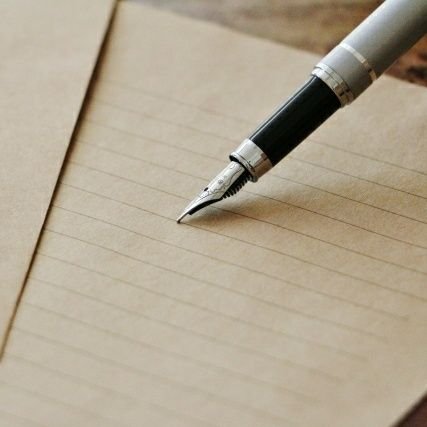 FancyWriter's profile picture. あのコの夢を見たんです。。。