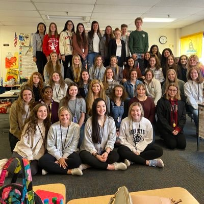 Official page for the La Plata High School National English Honor Society!
