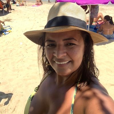 celiabe30919323's profile picture. Gratidão