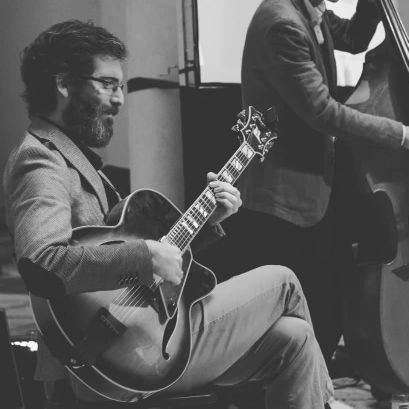 Músico
@Petiswing_jazz
@Mandragorat