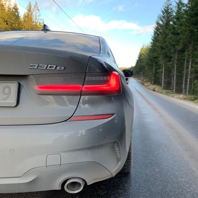 Carhead4's profile picture. x-Tesla owner. Had a Model 3 for a very brief period of time. Shitbox