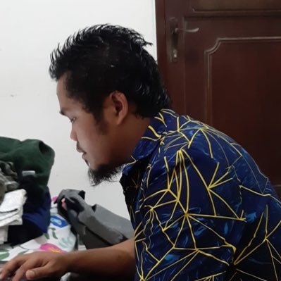 Pengusaha Sewa, Pengelola Cafe, Penjaga Kosan, Event Promotor, Media Partnership