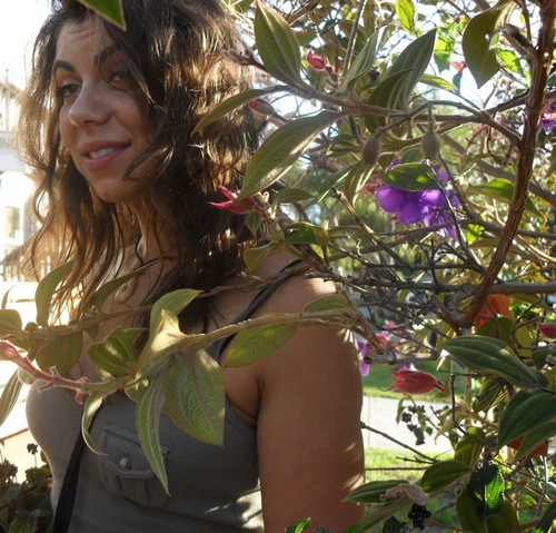 purplemirarose's profile picture. Singer Songwriter